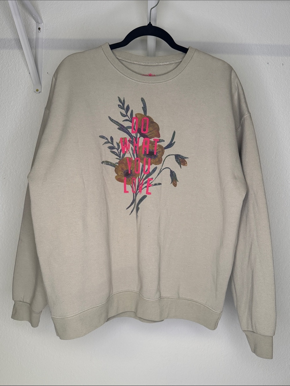 NATURAL LIFE grey Floral "Do What You Love" Crewneck Sweatshirt